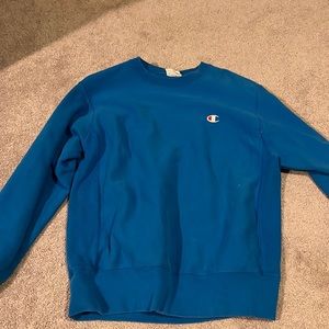 oversized blue champion crewneck. Size Medium